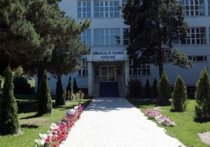 A.Ü. Mimarlık öğrenci alacak
